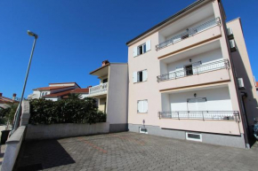 Beeindruckendes Apartment mit Dachterrasse, Meerblick, Babybett, Klima, Privatparkplatz